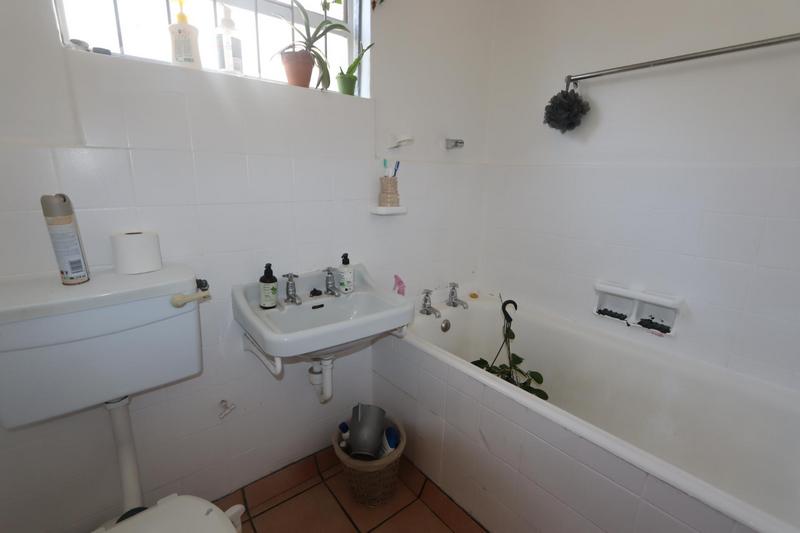 To Let 2 Bedroom Property for Rent in Tamboerskloof Western Cape